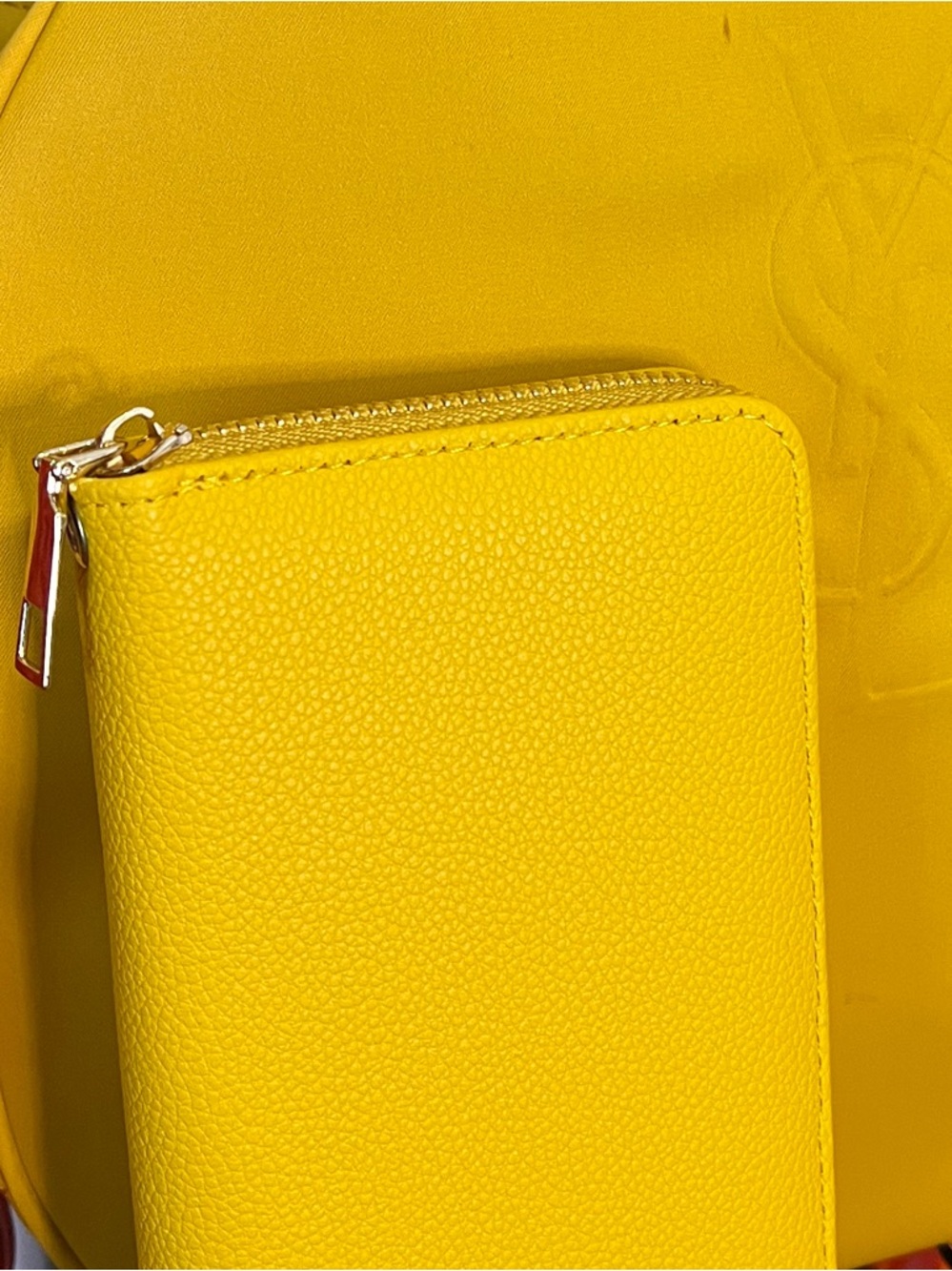 Yves Saint Laurent tote bag - Picture 7 of 8